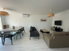 Maison T4 avec Terrasse et piscine